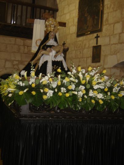 Flores de Nuestra Madre de las Angustias