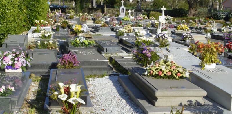 Como hacer centros de flores para cementerio