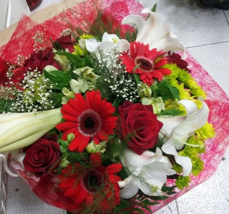 Envío de un ramo de flores para regalar de la floristería de Tenerife Sur