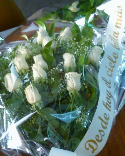 Ramos y coronas de flores funerarias para enviar al tanatorio de Coslada