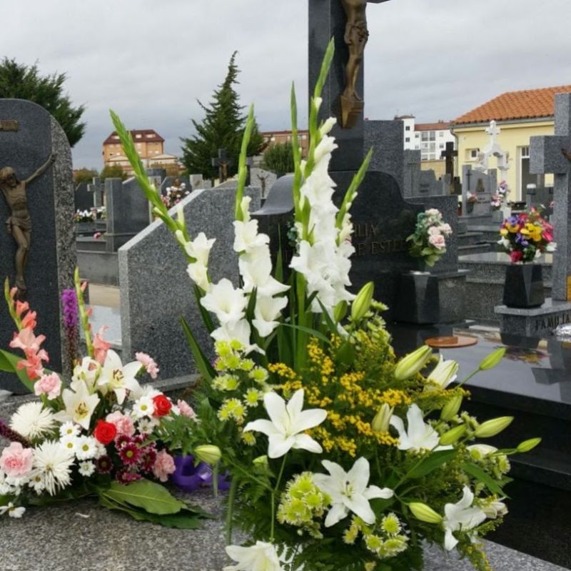 centro de flores para cementerio