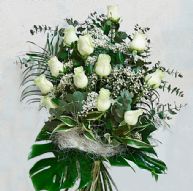 Ramo de rosas blancas