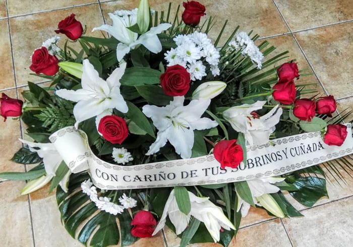 Floristeras flores Tanatorio M40 de Madrid