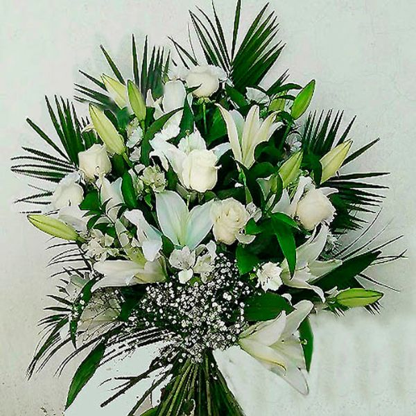 ramo de flores para difuntos blanco
